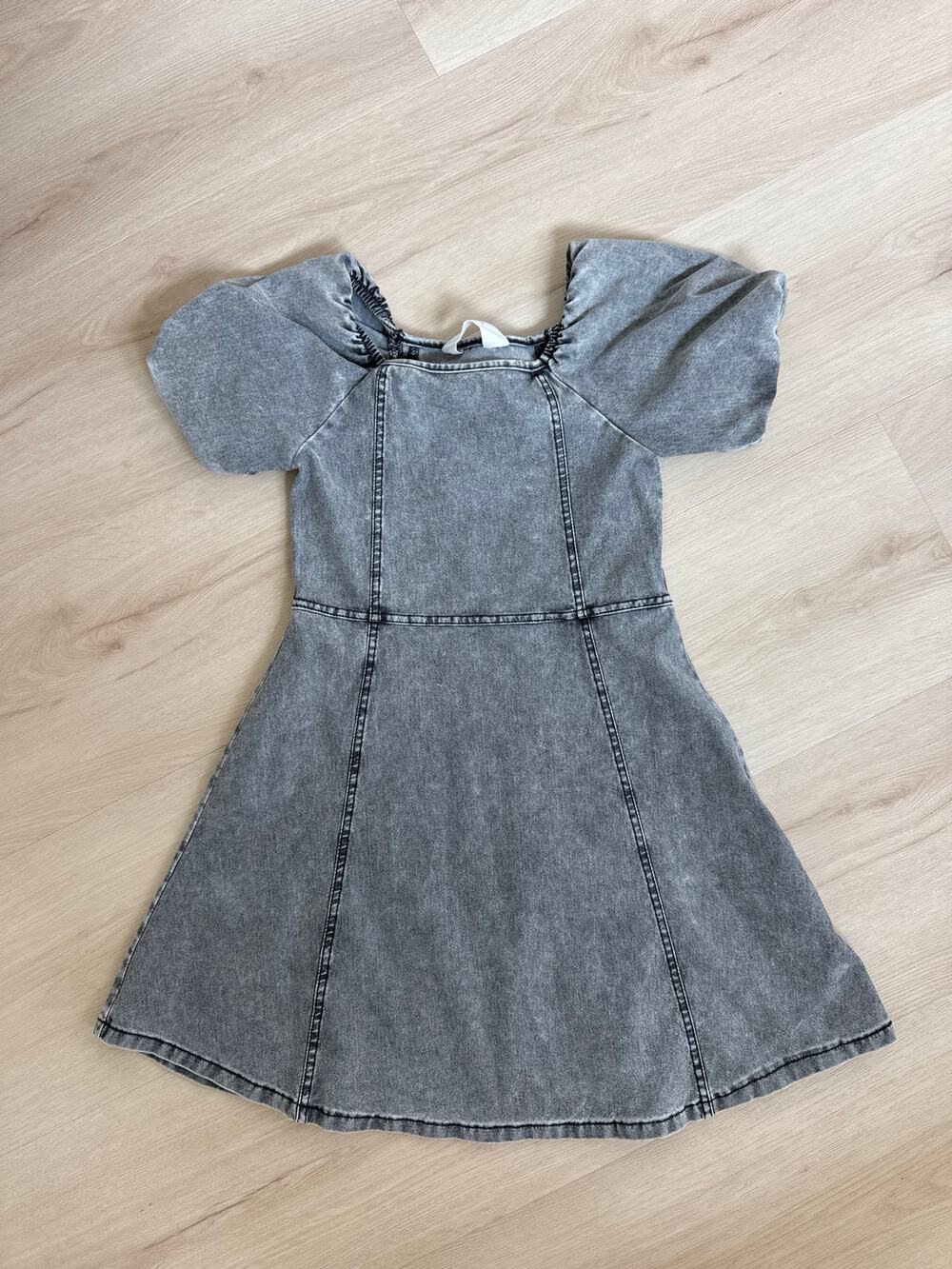 H&M kids US 8/10 black denim bubble cap sleeve dress